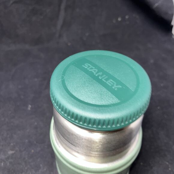 VTG Stanley 17oz Vacuum Bottle Camping Soup THERMOS Cup Camping Forest Green - Picture 4 of 8